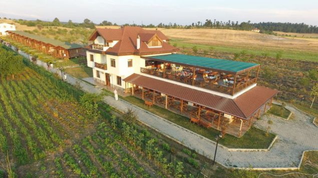 Bu �niversite y�llar�mda haz�rlad���m bir projeydi. Bu projeyi hayata ge�irmemde, TKDK b�y�k bir motivasyon oldu. Bu kurumun destekleri Avrupa Birli�i'nden sa�lanan fonlarla verilmekte.    