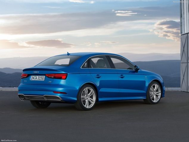 100 kilometredeki ortalama yak�t t�ketimi: 4lt      