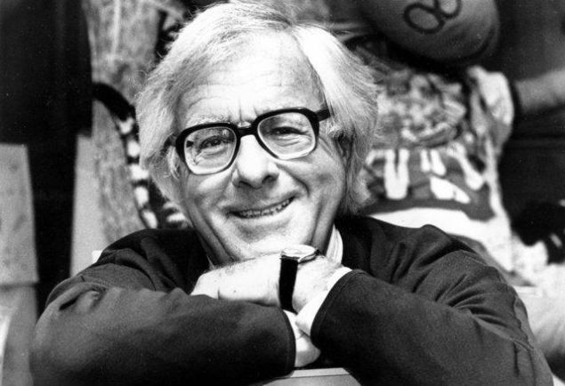 Ray Bradbury Fahrenheit 451 <br><br>  'Yakmak bir zevkti. Baz� �eylerin yitmesini, kararmas�n� ve de�i�mesini g�rmek �zel bir zevk veriyordu. Avu�lar�nda, dev piton y�lan�n� and�ran bak�r �inko ala��m� hortumla d�nyaya zehirli gazya�� p�sk�rt�rken, kan�n�n beynind      