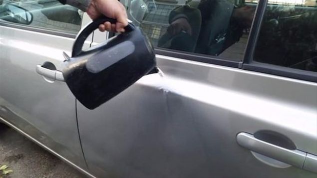 Bir baka scak su ve lavabo aacayla kaporta dzeltme rnei...   