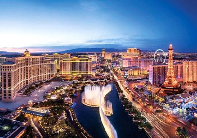 Las Vegas  <br><br>  �spanyolca'da '�imen' anlam�na geliyor.  