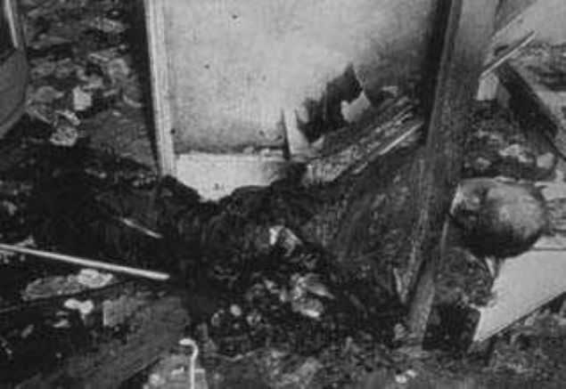                                                                 Yetkililer �ok ayr�nt�l� bir ara�t�rma yapm��lar fakat yanman�n sebebini bulamam��lard�r. Zira odada yang�n ��kmas� i�in sebep yoktu ne ate� vard� nede ate� ��karacak bir �ey. Odada ki e�yalar hatta yatak �ar�aflar� bile hi� yan�ks�z duruyorlard�. Bu sonradan kay�t alt�na al�nm�� kendinden yanma olaylar� aras�nda ilk �rneklerden biri kabul edildi.   18 y�zy�lda �ok say�da kendinden yanma vakas� tespit edildi fakat ilim adamlar� ve doktorlar bir t�rl� sebepsiz bu yanmalara bir ad koyam�yorlard�.                                                       