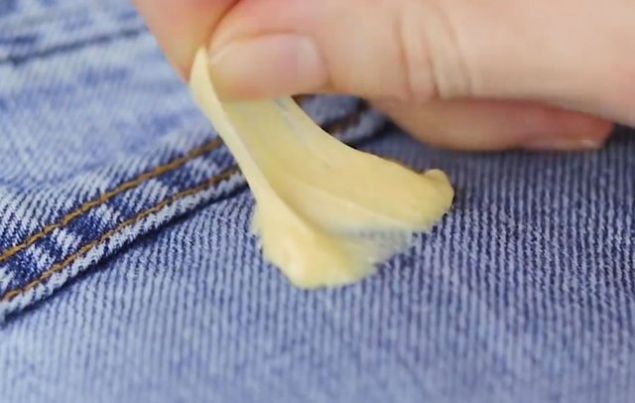      Kot pantolona yapan sakz kolayca karmak mmkn.   