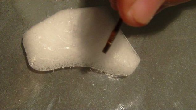       Demir paray ne kadar dipte bulursanz, yiyeceklerinin bakterilenmi ya da rm olma riski artacaktr.  