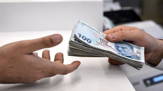   3 y�ll�k �al�ma sonucunda Ba�-Kur'dan y�ksek maa� alman�n form�l�n� buldu�unu s�yleyen Nacar, �Halk dilinde genellikle y�ksek maa��n SGK'dan al�nd��� bilinir. Vatanda��m�z �al��ma hayat�na SGK'dan devam eder. Ben, �al��t���m 3 y�ll�k projeyi sonland�rd�m. Art�k ki�iler Ba�-Kur'dan da y�ksek maa� alabilecekler� ifade etti.  