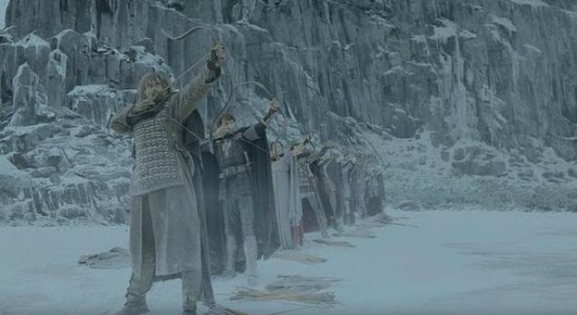 Bu sahne asl�nda hi� de g�r�ld��� gibi de�il! Bak�n ger�ekte nas�l g�r�n�yor, g�z�m�z nas�l boyan�yor? 