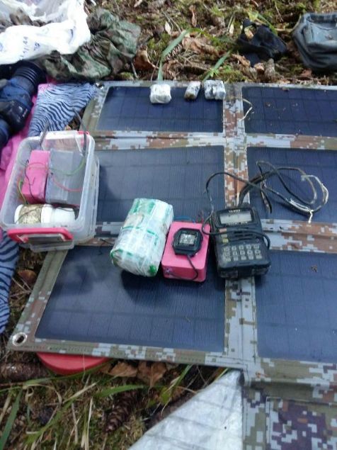 Ter�r �rg�t�n�n k�� �slenmesine ge�meden, kurulu�lar�n�n 40'�nc� y�l� �ncesinde Karadeniz B�lgesi'nde sansasyonel bir eylem haz�rl��� i�ine girdi�i istihbarat raporlar�na yans�d�. B�lgede 2 mevkiide 21 ki�i olduklar� san�lan ter�rist grubun eylem talimat� ald��� ve bu nedenle �nceden araziye g�md�kleri m�himmatlar� ��kar�p sald�r� s�ras�nda kullanmay� hedefledikleri ��renildi.   