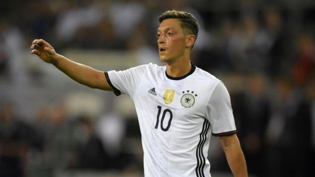                                                                 A K�MES�'NDEK� �LKELER  <br><br>  Almanya, Portekiz, Bel�ika, �spanya, �svi�re, Fransa, �ngiltere, �talya, Polonya, H�rvatistan, �zlanda, Hollanda                                                         