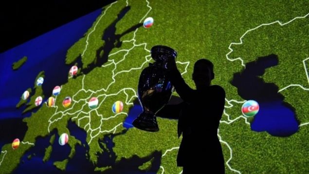                                                                 AVRUPA �AMP�YONASI'NA KATILIM HAKKI VERECEK  <br><br>  Uluslar Ligi ayn� zamanda, Avrupa Futbol �ampiyonas�'na kat�l�m hakk� sa�lamas� a��s�ndan da �nem ta��yacak. Avrupa �ampiyonas� elemeleri yine 10 grupta oynanmaya devam edecek ve yine gruplarda ilk iki s�ray� alan �lkeler finallere kat�lmaya hak kazanacak.  <br>  Ancak 24 �lkenin m�cadele edece�i Avrupa �ampiyonas� finallerine kalacak son d�rt tak�m, Uluslar Ligi'nin d�rt k�mesinden ��kacak. K�melerinde Avrupa �ampiyonas� finallerine kalamam�� �lkeler, kendi aralar�nda play-off ma�lar� yapacak ve son 4 tak�m Avrupa �ampiyonas� finallerine kat�lmaya hak kazanacak.                                                         