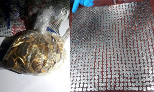  Polis ilk yapt��� incelemede paralar�n, 1819-1901 y�llar�nda �ngiltere Krali�esi olan Alexandrina Victoria d�nemine ait ve �zerinde de krali�enin portresinin bulundu�u alt�n para oldu�unu tespit etti. Polis, paran�n ger�ek olup olmad���n�n belirlenmesi i�in paray� m�ze m�d�rl���ne teslim etti. 