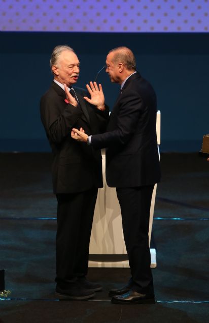  Cumhurba�kan� Erdo�an'�n konu�mas�ndan sat�rba�lar�;   