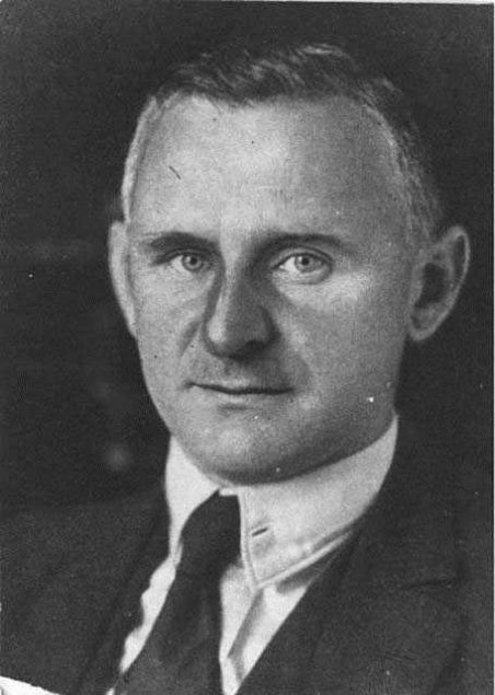                                                                 'T�rklerin ruhu yeniden parlayacak ve silah kullanmak i�in do�an bu kahraman milletin tarihi eski �����n� bulacakt�r.' Feldmare�al von Moltke -Alman Genelkurmay Ba�kan�                                                               