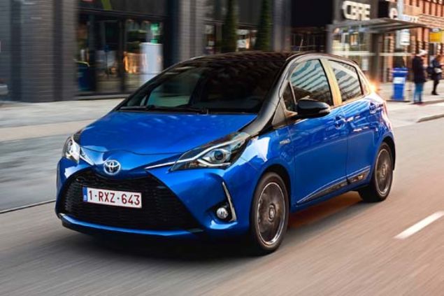 1.5 litre 100 beygir g�c�ndeki benzinli motor ve elektrik motoru kombinasyonuna sahip olan Yaris Hybrid modeli 3.6 lt/100 km�lik t�ketim de�erine sahip.     