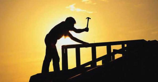 S�navlarda sorulacak sorular, �al��anlar�n i�tigal ettikleri g�revlerle ilgili konularda, y�r�tmekle y�k�ml� olduklar� vazifelerdeki yetkinliklerini �l�meye y�nelik ve e�itim d�zeylerine uygun olarak s�nav kurulu taraf�ndan haz�rlanacak. S�navlarda ba�ar�l� olamayanlar, ilan tarihinden itibaren 4 g�n i�inde kuruma itiraz edecekler. �tirazlar, s�nav� ger�ekle�tiren kurul taraf�ndan de�erlendirilecek.     