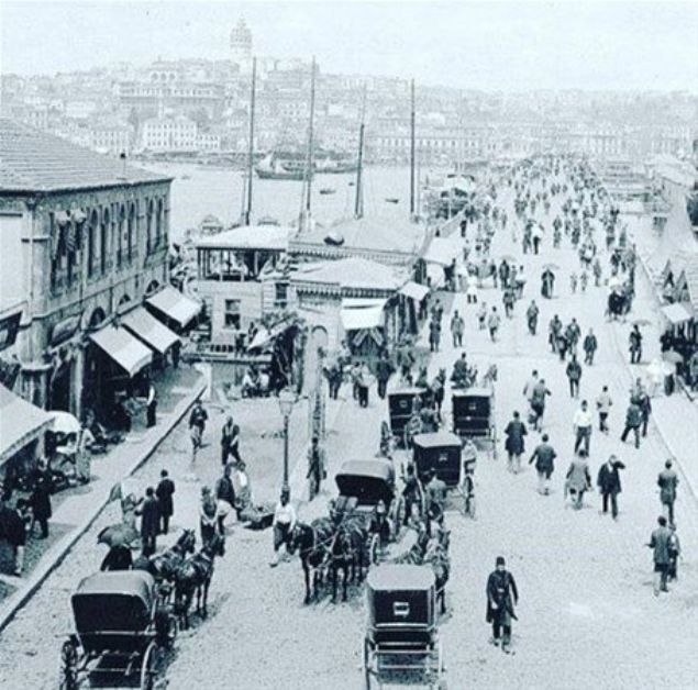  1900'l yllarda Galata Kprs gnlk hayat.     
