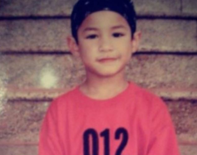                                                                 Futbola AFC Newbury'de ba�layan 19 ya��ndaki futbolcu, 2009 y�l�nda altyap�s�ndan yeti�tirdi�i oyuncularla me�hur olan �ngiltere ekibi Southampton'�n yolunu tuttu.                                                       