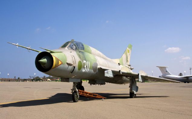 Burkina Faso: 3 sava� u�a��: 3 adet EMB-314  