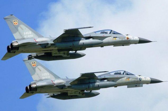   Tayvan  : 286 sava� u�a��: 25 adet F/RF-5E, 114 adet F-16A, 101 adet F-CK-1A/C, 46 adet Mirage 2000-5EI   