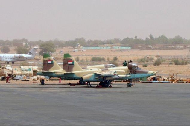   Sudan  : 84 sava� u�a��: 20 adet A-5, 8 adet F-6, 20 adet F-7, 4 adet MiG-21, 3 adet MiG-23, 11 adet MiG-29, 3 adet Su-24, 15 adet Su-25   
