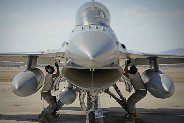  Dominik Cumhuriyeti: 8 sava� u�a��: 8 adet EMB-314      