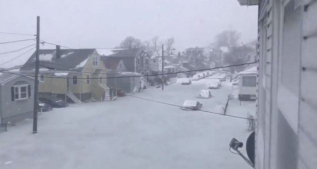  �lkeyi etkisi alt�na alan dondurucu so�uklar nedeniyle son bir haftada 17 ki�inin hayat�n� kaybetti�i belirtiliyor. 