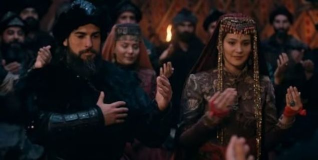  Tarihte Turgut Alp'in nas�l �ld��� hakk�nda pek bilgi yer almasa da 14.y�zy�l�n ba�lar�nda hayat�n� kaybetti�i, ve ya�am� boyunca Osman Bey'e en iyi hizmet eden askerlerden biri oldu�u bilinmektedir.     