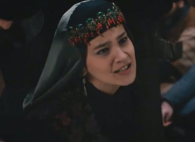 ASLIHAN VE TURGUT'A NE OLACAK?  <br><br>    �avdar obas�n� ele ge�iren Bahad�r Bey ve o�lu, Turgut Alp ile Asl�han'� esir al�yor.  