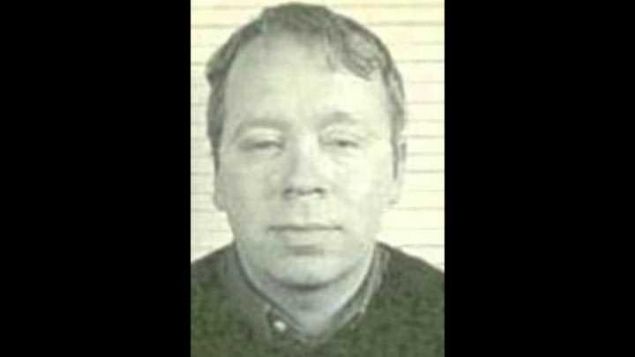 Federal gvenlik grevlileri, ieriden bilgi szdrma sulamas yznden bir Wall Street borsacsn tutuklayp sorgulamaya baladlar. Tutuklanan borsa dahisi, 2256 ylndan gnmze zaman yolculuu yaptn iddia ediyor!      