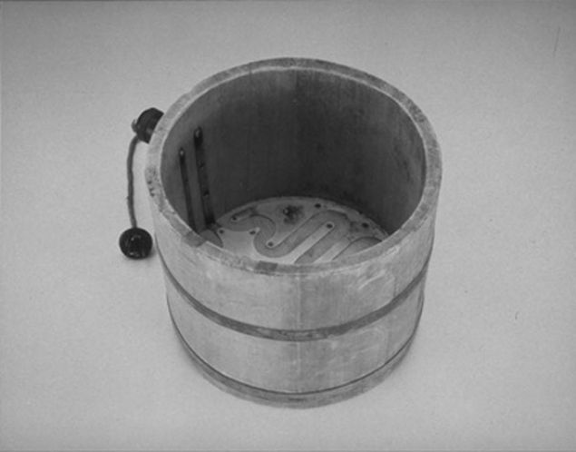 Bu foto�rafa �ok iyi bak�n. Y�llard�r milyonlarca insana ula�an ve pek �ok cihaz� bizzat �reten Sony'nin ilk �retti�i �ey bir elektrikli pirin� pi�iriciydi! Durun, dahas� var! Bir de Samsung'un ilk ne �retti�ini bir bilseniz...      