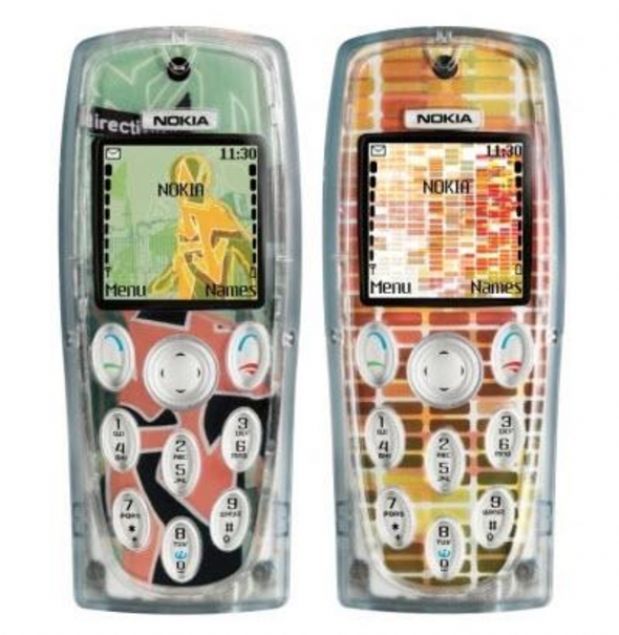    Nokia 3200 :    2003 y�l�nda sat��a sunulan Nokia 3200, tasar�m�yla pek �ok telefondan farkl�yd�. 