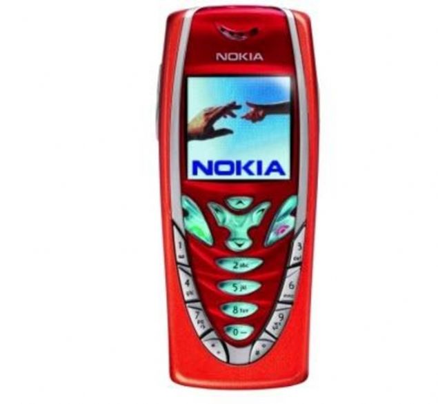   Nokia 7210 :    Nokia'n�n ince tasar�ma sahip telefonlar�ndan 7210 ayn� zamanda �irketin ilk renkli ekranl� telefonlar�ndan biri. 2002 y�l�nda sat��a sunulan cihaz�n ekran ��z�n�rl��� 128x128 pikseldi ve a��rl��� 133 gram� buluyordu.  