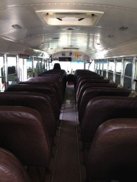 ��te ��lg�n �iftin ad�m ad�m yapt�klar� otob�s ev     