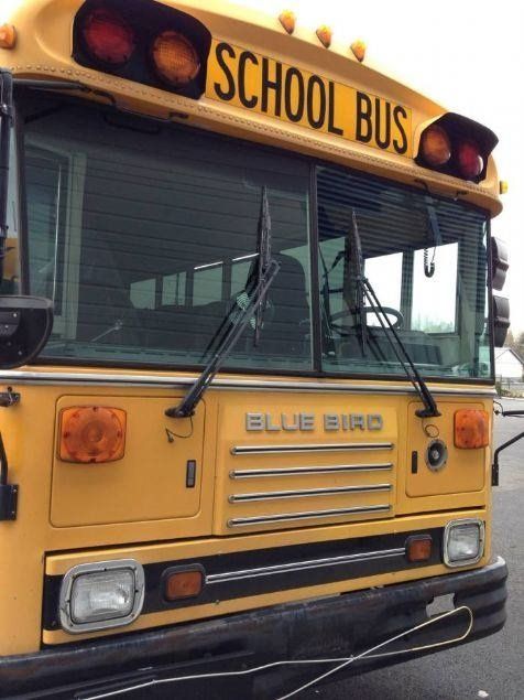 2800 dolara ald�klar� hurdal�k otob�s� yeni ba�tan yapt�lar.     