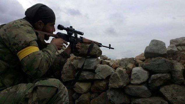 �rg�t�n Raco ve �edia'da bo�alt�lan k�ylere 9 adet ara�l� bomba b�rakt��� bilgisi �zerine, aramalarda tuzaklara kar�� �nlemler al�nd�. B�lgedeki riskler nedeniyle t�m asker ve �SO mensuplar�n�n cep telefonlar� topland�.      