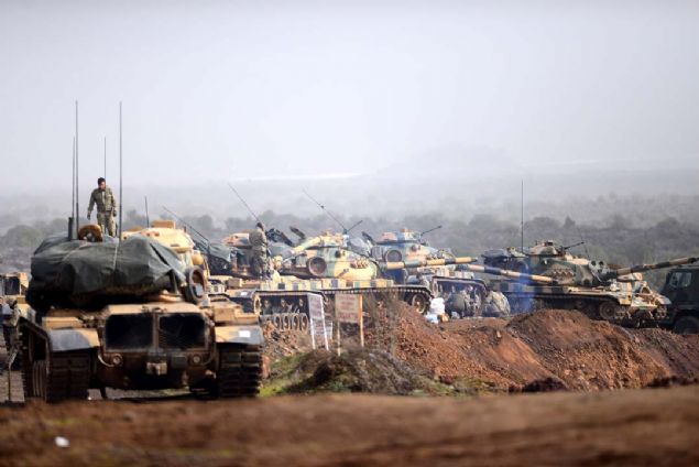                                                                 Terr rgt, Burseya Dann hem Kilis il merkezi hem de muhaliflerin kontrolndeki Azeze bakan konumu sayesinde bu blgelerdeki sivilleri havan, top ve fze saldrlaryla hedef alyordu.                                                        