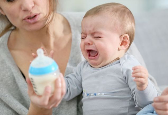 Alyorsa anne st yetmiyor  <br><br>    Bebeiniz ilk 3 ayda minimum 600 gram alyorsa yeterli miktarda anne st alyor demektir. Bebeklerin her aladnda beslenmesi de kilo sorunlarna sebep olabilir. 