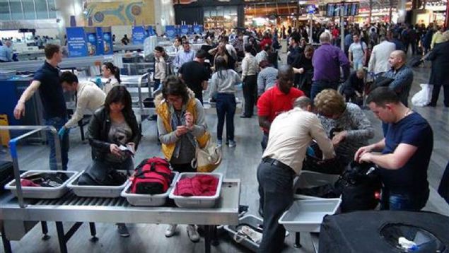                                                                 - Yani yapaca��n�z pek �ok yolculukla genel davran���n�z�n verdi�iniz bilgilerle �rt��t���n� kan�tlaman�z gerekecek.                                                         