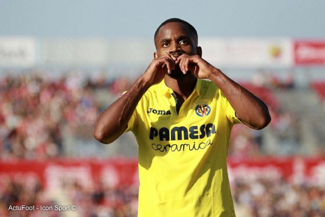                                                                 Cedric Bakambu - Villarreal ====> Beijing Guoan - 40+34 milyon euro                                                         