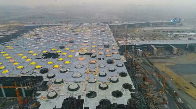  3 bin 500 gvenlik istihdam edilecek<br><br>     te yandan almasna aylar kalan havalimannn alanlarn belirlemek iin almalar da balad. GA Gvenlik Hizmetleri A tarafndan stanbul Yeni Havaliman'nda istihdam edilecek yaklak 3 bin 500 gvenlik grevlisi iin bavurularn bu ay itibaryla balad bildirildi. Aranan zelliklerin banda zel gvenlik kimlik kartna sahip, tercihen 35 yandan gn almam ve vardiyal alabilme artlar geliyor.    