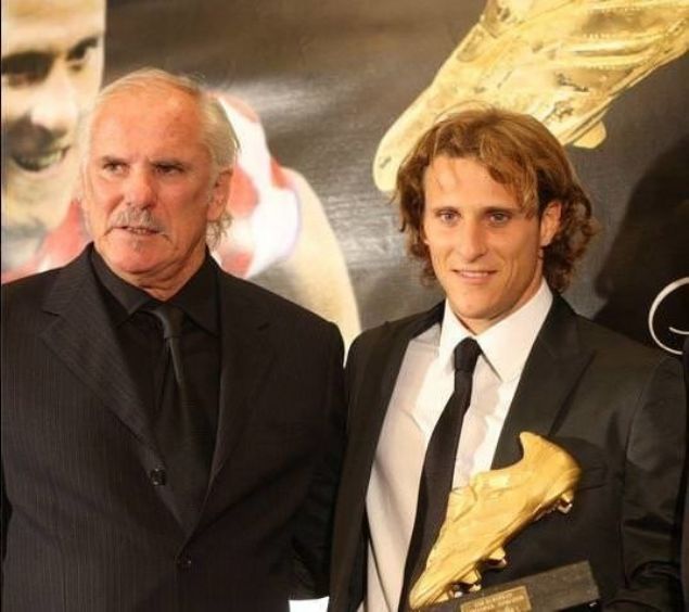                                                                 D�EGO VE PABLO FORLAN                                                         