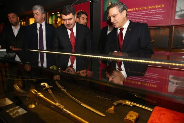 Hisart Canl� Tarih ve Diorama M�zesi, 'Abd�lhamid Han 100. Y�l Anma Sergisi'ni tarih ve sanatseverlerle bulu�turdu.  