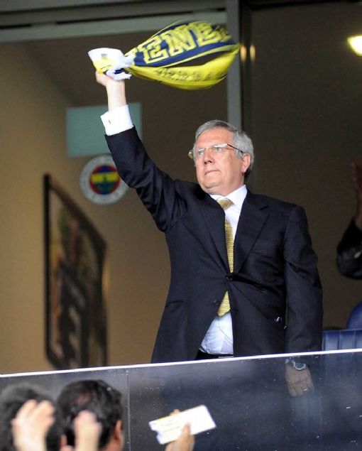                                                                 Aziz Yldrmn bakanlk yapt 20 ylda Fenerbahe Futbol Takm, Sper Ligde 9 kez ikinci, 2 kez nc, 2 kez drdnc, 1 kez de altnc sray ald.                                                              