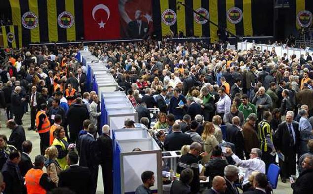                                                                 Aziz Yldrm, bakan aday olduu 19-20 Mays 2012de yaplan son kongreye tutuklu yargland iin katlamad.                                                               