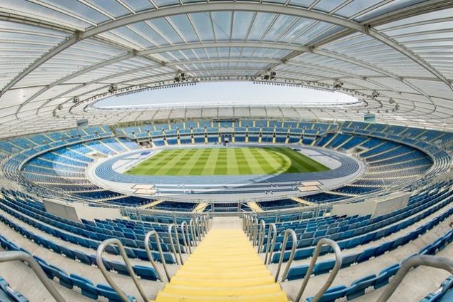                                                                 Stadion Śląski - Polonya                                                       
