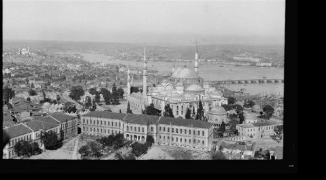     �stanbul 1920      