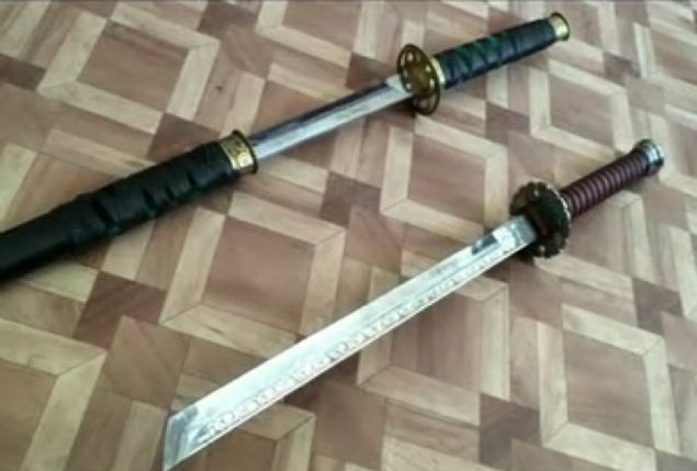       Rusya'da soygunlar srasnda en ok bak, kl ve makineli tfekler kullanlr.            