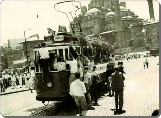   Eminn, son tramvay seferi, 12 Austos 1961     