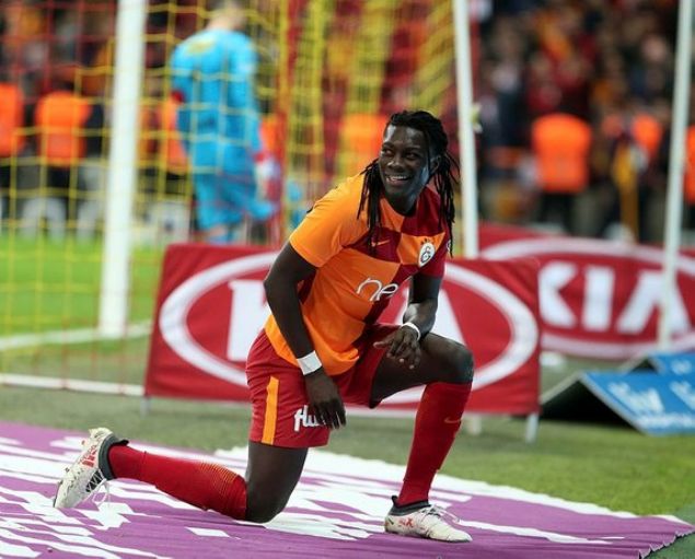                                                                 Bafetimbi Gomis 
