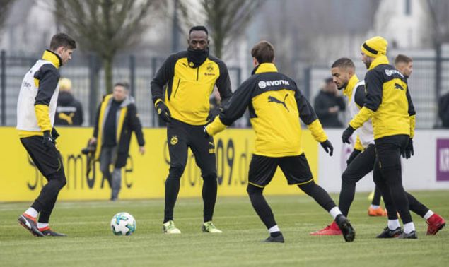 D�nya rekortmeni Jamaikal� eski atlet Usain Bolt, Borussia Dortmund'la ilk antrenman�na ��kt�. 