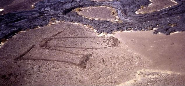   Bu sorularn cevabn imdilik bilmiyoruz. rdn'de incelemeler ok yava bir ekilde devam ediyor. Ne yazk ki u aamada Arabistan yarmadasnda ne havadan ne de karadan arkeolojik aratrma yapmak pek mmkn gzkmyor. Dolaysyla bu garip ekillerin gizemi daha uzun sre zlemeyecekmi gibi gzkyor. Haber: Sabah         